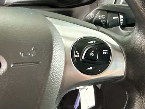 Used 2015 Ford Transit 150 XLT image 15