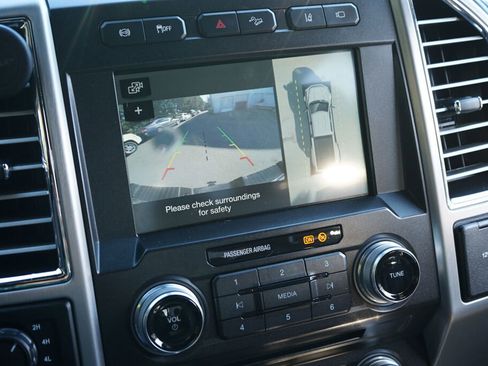 Used 2017 Ford F450 Platinum w/ Platinum Ultimate Package image 27