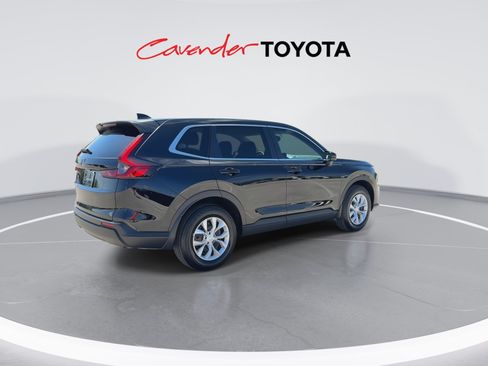 Used 2025 Honda CR-V LX image 8