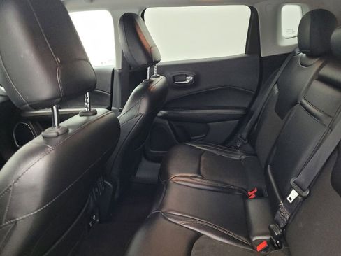 Used 2018 Jeep Compass Latitude w/ Popular Equipment Group image 18