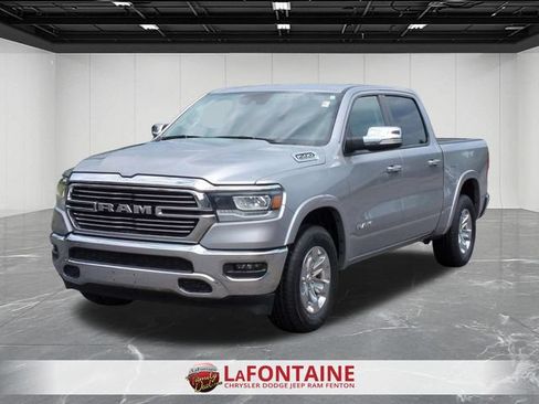 Used 2022 RAM 1500 Laramie AWD/4WD image 1