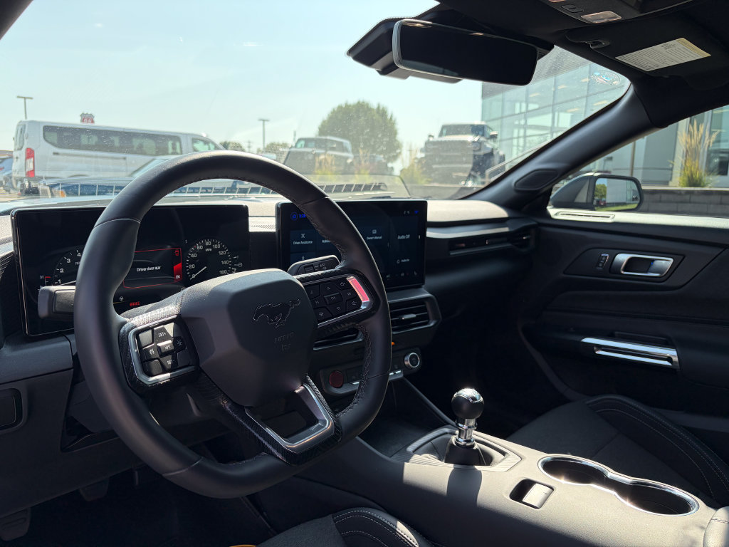 Certified 2025 Ford Mustang GT RWD image 9