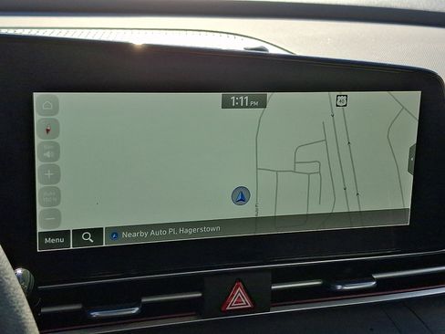 Used 2024 Hyundai Elantra SEL image 17