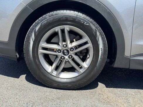 Used 2018 Hyundai Santa Fe Sport FWD image 6