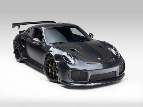 Used 2018 Porsche 911 GT2 RS image 12