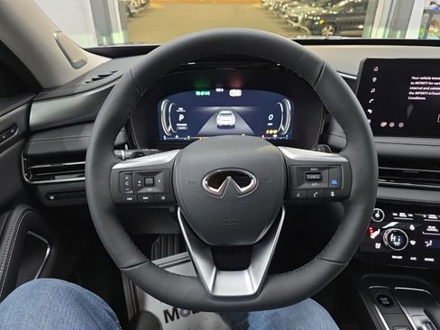 New 2026 INFINITI QX60 Luxe w/ Cargo Package AWD/4WD image 37
