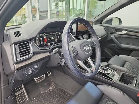 Used 2023 Audi SQ5 Prestige AWD/4WD image 7