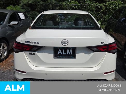 Used 2024 Nissan Sentra SV FWD image 3