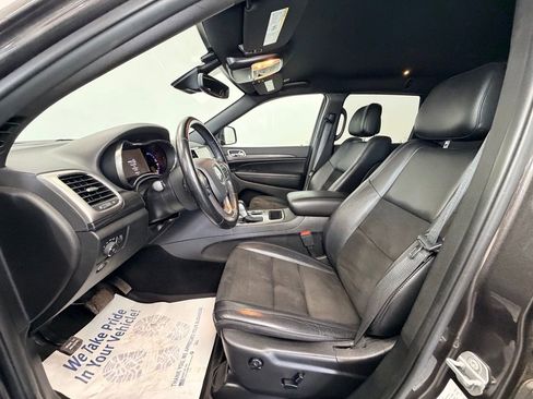Used 2021 Jeep Grand Cherokee Altitude AWD/4WD image 3