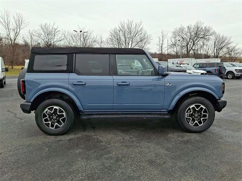 Used 2023 Ford Bronco Outer Banks image 11