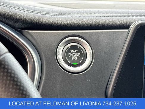 Used 2022 Chevrolet Blazer LT FWD image 16