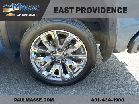 Used 2024 GMC Sierra 1500 Denali w/ Denali Reserve Package AWD/4WD image 9