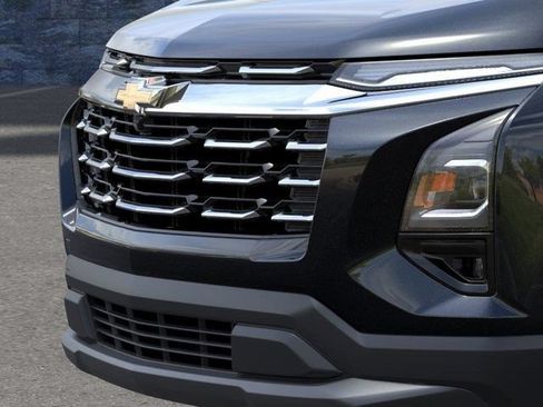 New 2026 Chevrolet Equinox LT w/ Safety and Technology Package FWD image 13