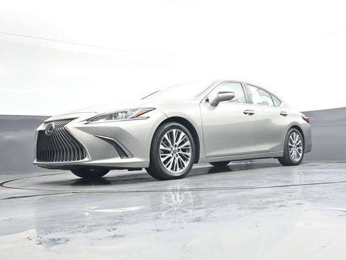 Used 2019 Lexus ES 350 w/ Premium Package FWD image 38