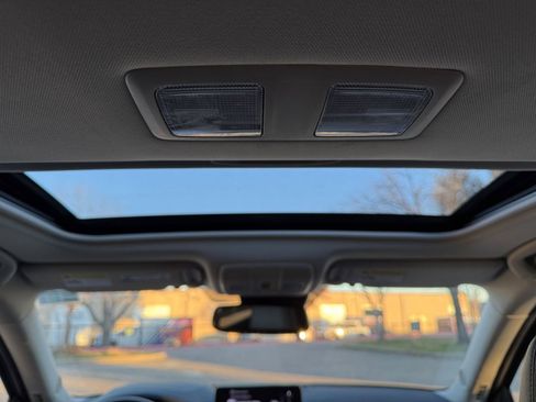 Used 2025 MAZDA CX-5 AWD 2.5 S w/ Preferred Package image 30