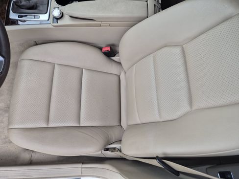 Used 2014 Mercedes-Benz C 250 Sedan image 13