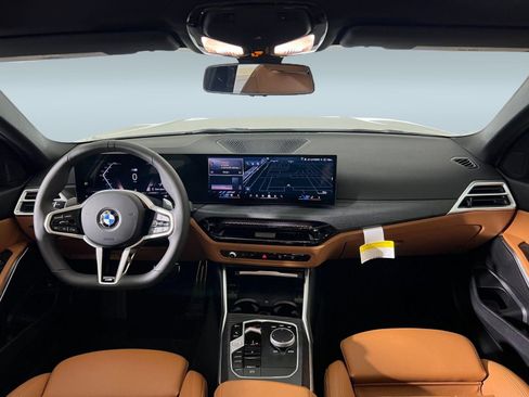 Used 2026 BMW 330i Sedan w/ M Sport Package RWD image 14
