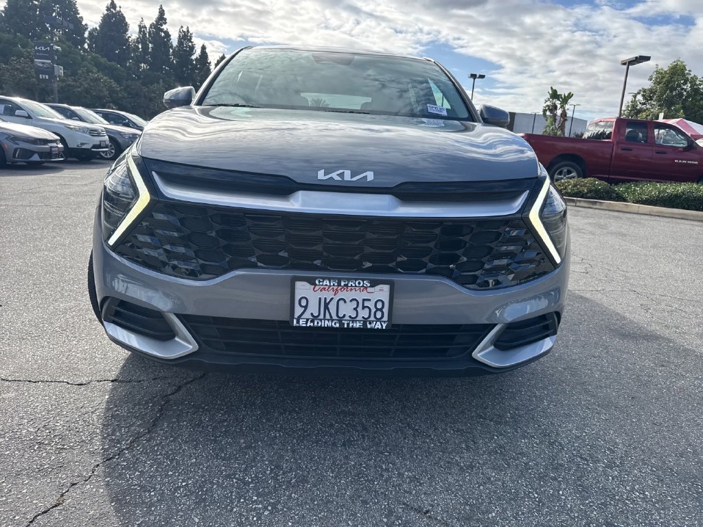 Certified 2024 Kia Sportage EX FWD image 8
