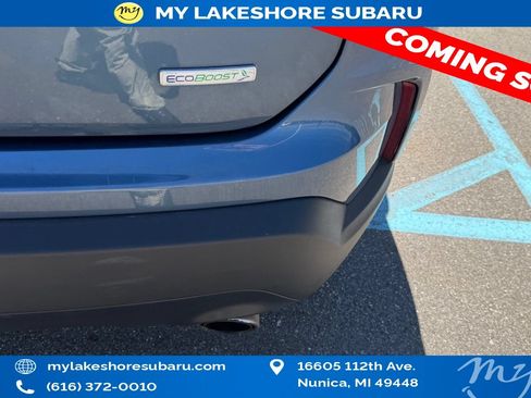 Used 2019 Ford Edge SE FWD image 10