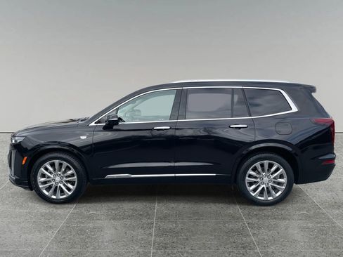 Used 2021 Cadillac XT6 Premium Luxury image 2