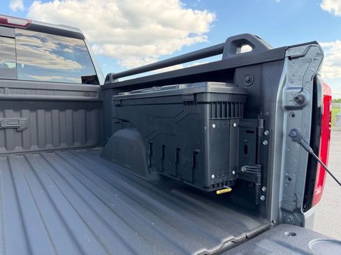 Used 2019 GMC Sierra 1500 AT4 w/ AT4 Premium Package AWD/4WD image 46