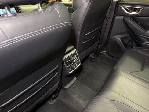 Used 2019 Subaru Forester Touring AWD/4WD image 43