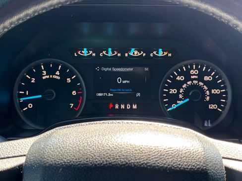 Used 2018 Ford F150 XLT w/ Equipment Group 302A Luxury AWD/4WD image 26