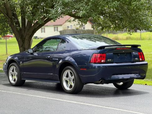 Used 2003 Ford Mustang GT RWD image 7
