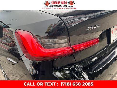 Used 2019 BMW 330i xDrive Sedan w/ Premium Package AWD/4WD image 35