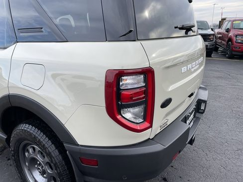 Used 2024 Ford Bronco Sport Badlands w/ Premium Package image 43