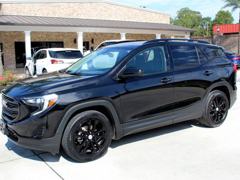 Used 2019 GMC Terrain SLE w/ Black Edition image 14