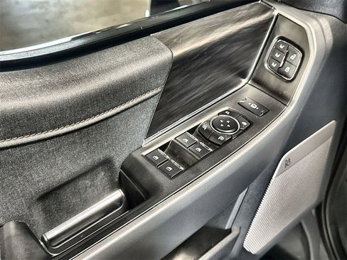 Used 2024 Ford F150 Lariat w/ FX4 Off-Road Package image 14