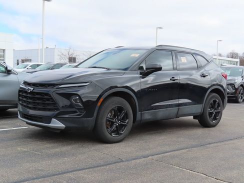 Used 2024 Chevrolet Blazer LT w/ Convenience Package AWD/4WD image 8