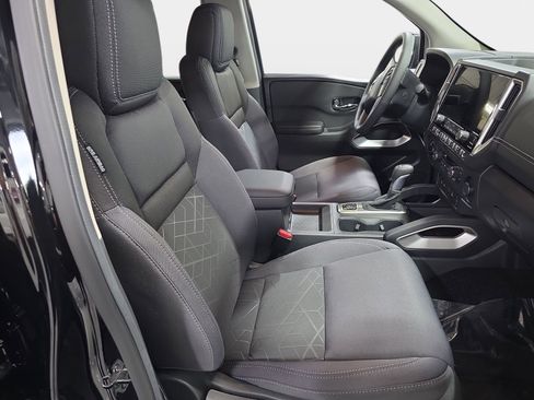 New 2026 Nissan Frontier SV w/ SV Convenience Package AWD/4WD image 10