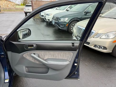 Used 2004 Honda Civic LX image 14