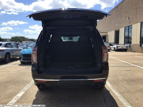 Used 2023 Chevrolet Tahoe Premier w/ Premium Package 2 RWD image 12