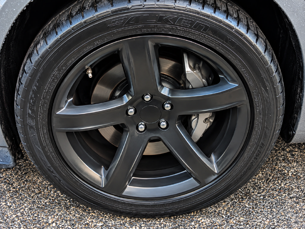 Used 2018 Dodge Challenger SRT Hellcat RWD image 11