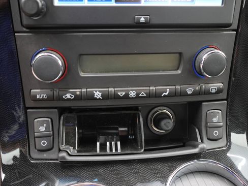 Used 2013 Chevrolet Corvette 427 w/ 1SB Preferred Equipment Group RWD image 40