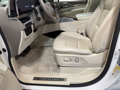 Used 2021 Cadillac Escalade ESV Sport Platinum image 55