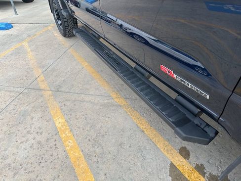 Used 2025 Ford F350 Lariat w/ Black Appearance Package AWD/4WD image 39