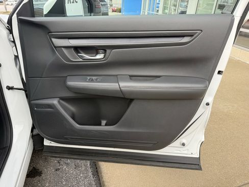 Used 2023 Honda CR-V EX image 45