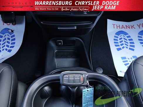 New 2026 Chrysler Voyager LX FWD image 31