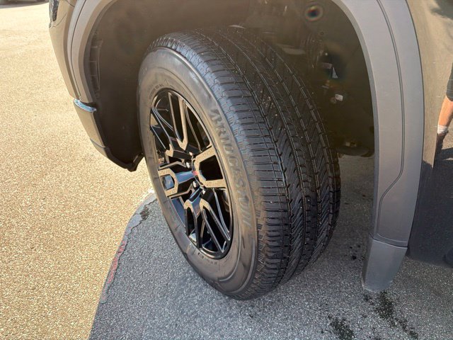 Certified 2024 GMC Sierra 1500 Elevation AWD/4WD image 12