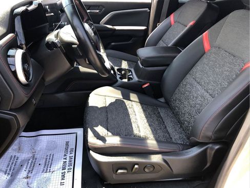 Used 2023 Chevrolet Colorado Z71 w/ Z71 Convenience Package 2 AWD/4WD image 55