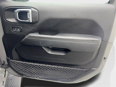 Used 2021 Jeep Wrangler Unlimited Sahara w/ Cold Weather Group image 48