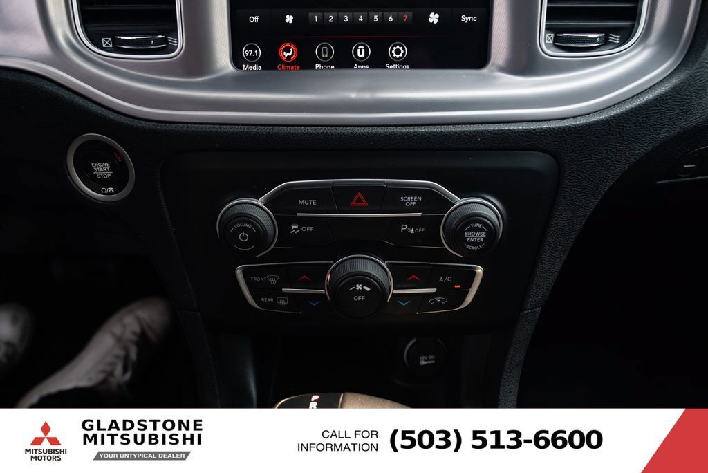Used 2023 Dodge Charger SXT RWD image 16