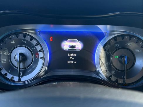 Used 2020 Chrysler 300 S RWD image 15