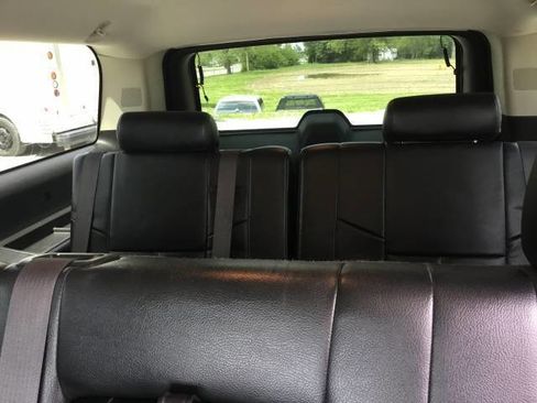 Used 2014 GMC Yukon XL SLE AWD/4WD image 9