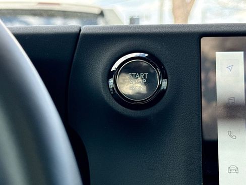 Used 2024 Lexus GX 550 w/ Accessory Package (2T) image 18