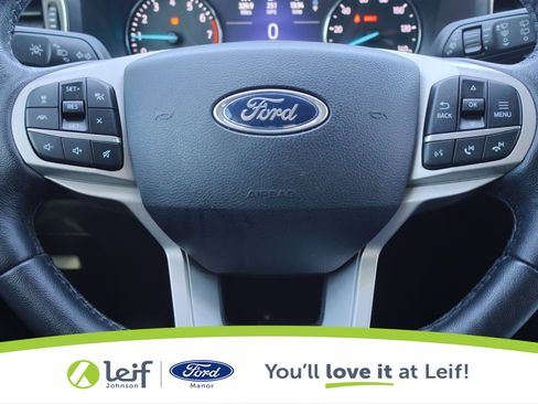 Used 2021 Ford Explorer Limited w/ Equipment Group 301A image 17